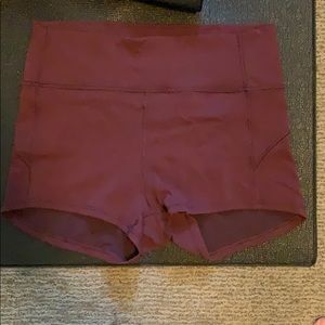 In movement shorts dark adobe 2.5”